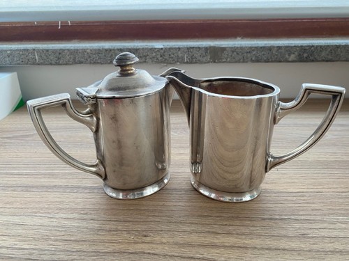Coppia caffettiera lattiera - e,