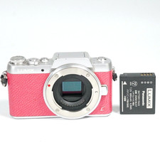 Panasonic LUMIX DMC-GF7