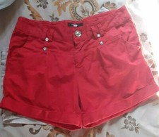 Shorts pantaloncini rossi di