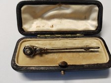 Antica Spilla In Oro Con Rose Di Diamanti