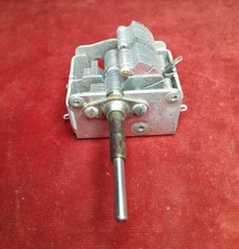 CONDENSATORE VARIABILE A 2