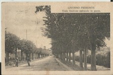 LIVORNO PIEMONTE (  Vercelli ) - Viale Stazione entrando in paese  -aav1005