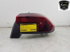 RIGHT REAR LIGHT RIGHT