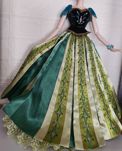 Disney anna limited doll - anna,