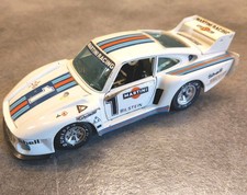 BURAGO  PORSCHE 935 TT  Scala