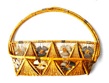 CESTINO DA MUR0 IN RAFIA INTRECCIATA E COLORATA A MOTIVI FLOREALI - INIZI 900