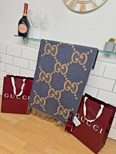 Sciarpa Gucci Big GG in cashmere