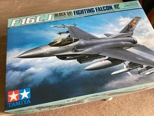 Tamiya lockheed f 16cj - tamiya, f-16cj