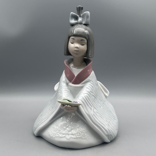 Nao lladro flowers of the - 'flowers,