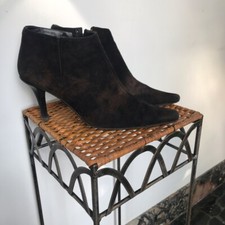 Tronchetti  tacco camoscio color cavallino nero-marrone