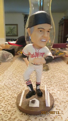 Rochester red wings earl - red,