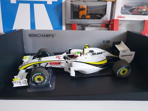 Minichamps 180090223 - 1:18,