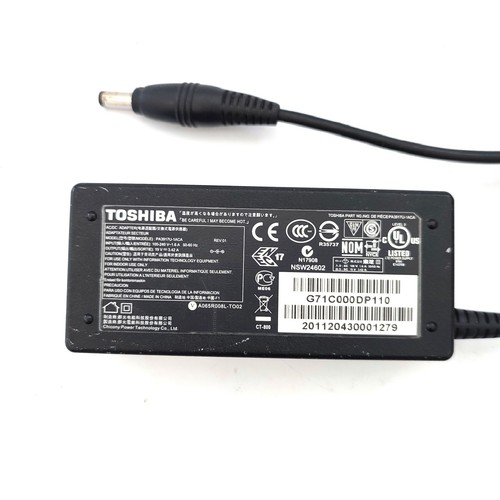 Adattatore toshiba - adattatore,