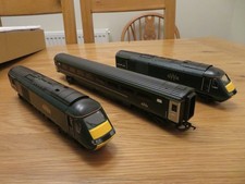 hornby out of the r1230m gwr train set the locomotive ,dummy car  plus one coach