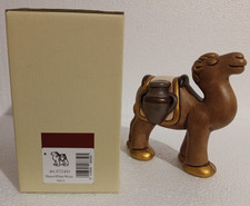 THUN Presepe Giubileo: Cammello marrone sella bianca -S721A83- Fuori Produzione