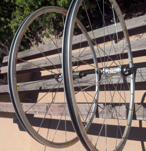 Mavic aksium race wheelset - mavic,