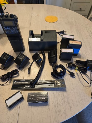 Icom 32at handheld radio - handheld,