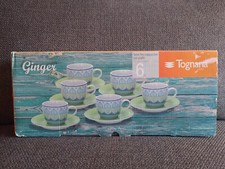 Tazzine e piattini da tè