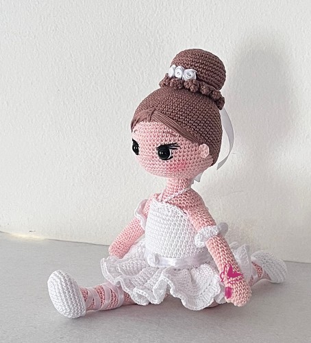 Ballerina uncinetto fatta a - uncinetto,,