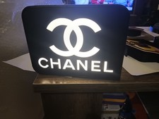 Logo Lumineux - Chanel