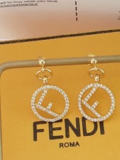 Orecchini Fendi borchia
