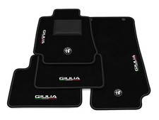 Tappetini tappeti compatibili con Alfa Romeo Giulia 2016-2025 4WD