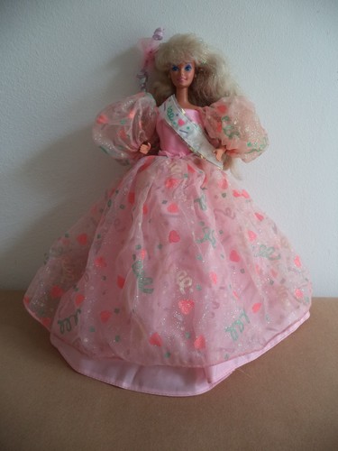 Barbie doll happy birthday - barbie,