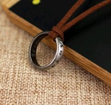 COLLANA Cuoio con ciondolo ANELLO Videogioco Uncharted Nathan Drake