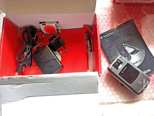 Motorola razr v3x - motorola,