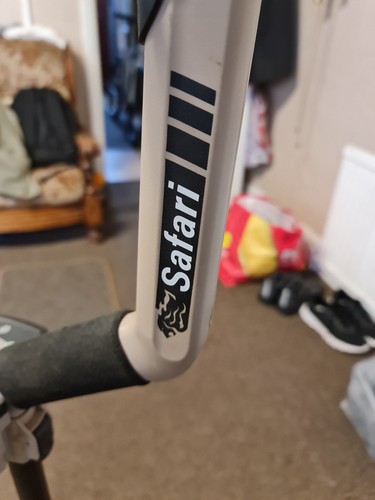 Metal detector minelab safari - metal,