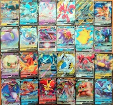 Lotto Mix 30 Carte Pokemon Italiano con UNA GX o V o VMAX Rara Garantita! Leggi!