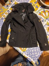 Giubbotto Bambina Mancante Un Bottone