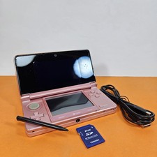 Console Nintendo 3DS Rosa con PENNINO CAVO SCHEDA SD 2GB OTTIMA ORIGINALE