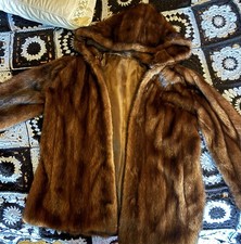 pelliccia visone corta