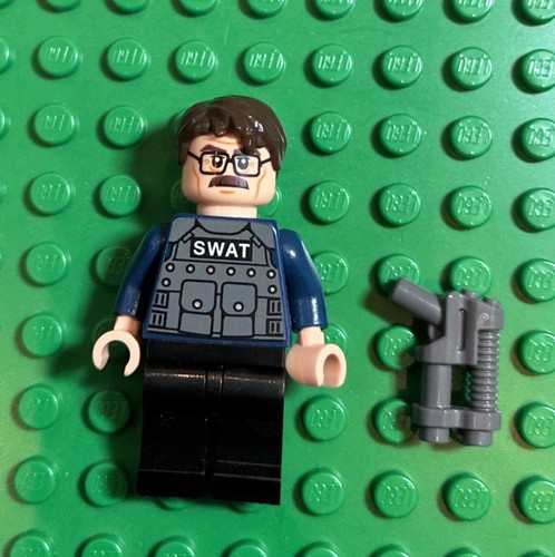 Lego commissioner james gordon - commissioner,