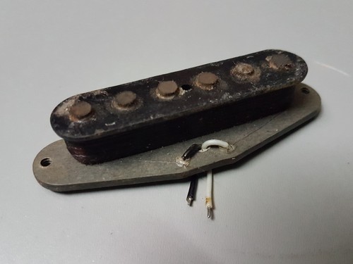 Fender stratocaster pickup - fender,