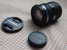 Obiettivo zoom standard