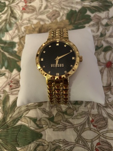 Orologio versus versace - orologio, by