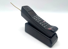 Motorola 8800X Brick Phone