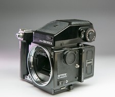 ZENZA BRONICA ETRS + Dorso Film 120+ Penta Prisma AE II  (leggi)+ Speed Grip E