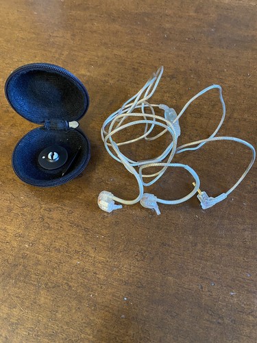 Ear monitor shure - ear,