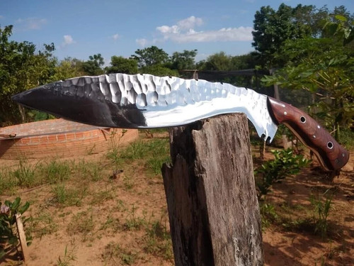 Coltello kukri fatto - kukri, a