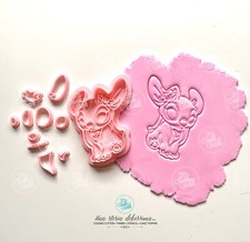 Angel Lilo Stitch Scomponibile FORMINA BISCOTTI COOKIE CUTTER 7,5cm Circa