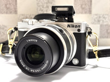 Nikon 1 J5 20.8 MP Mirrorless