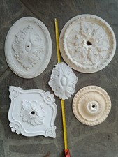 ROSONI IN GESSO BIANCO PER