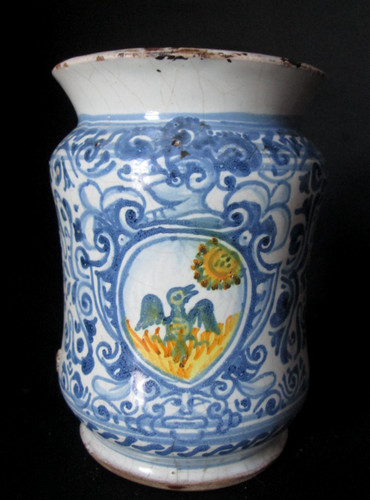 Antico vaso antidroga