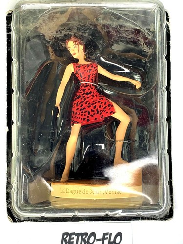 Figurina lara croft tomb - lara,