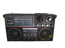 Vintage Boom box Worldstar