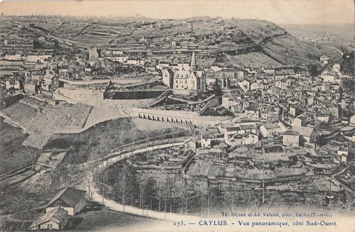 Caylus vue panoramique côté - vue,