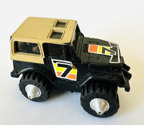 Jeep cj7 vintage stunt - jeep,
